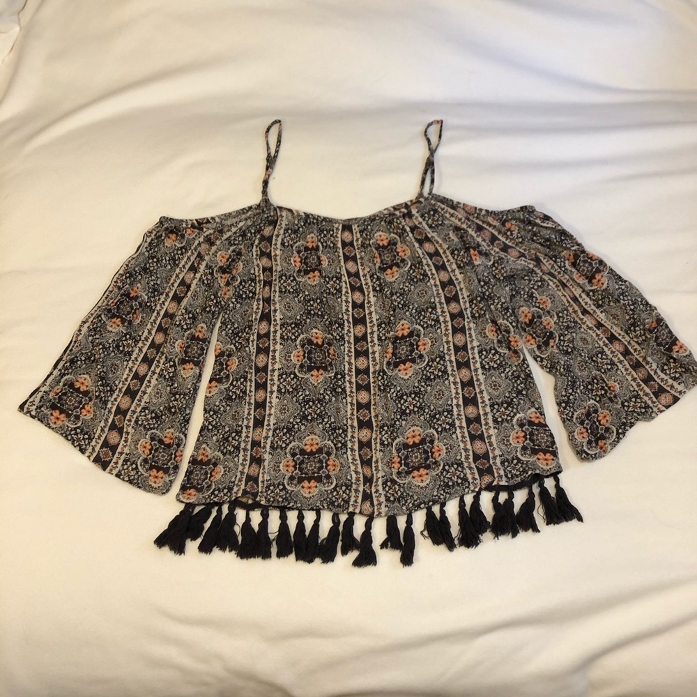 American Eagle Off The Shoulder Long Sleeve